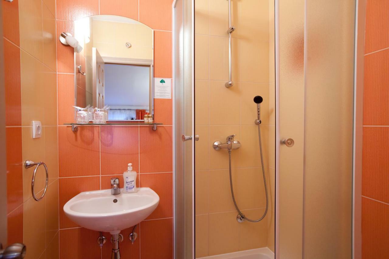 Apartments Smiljka II Tucepi Ngoại thất bức ảnh